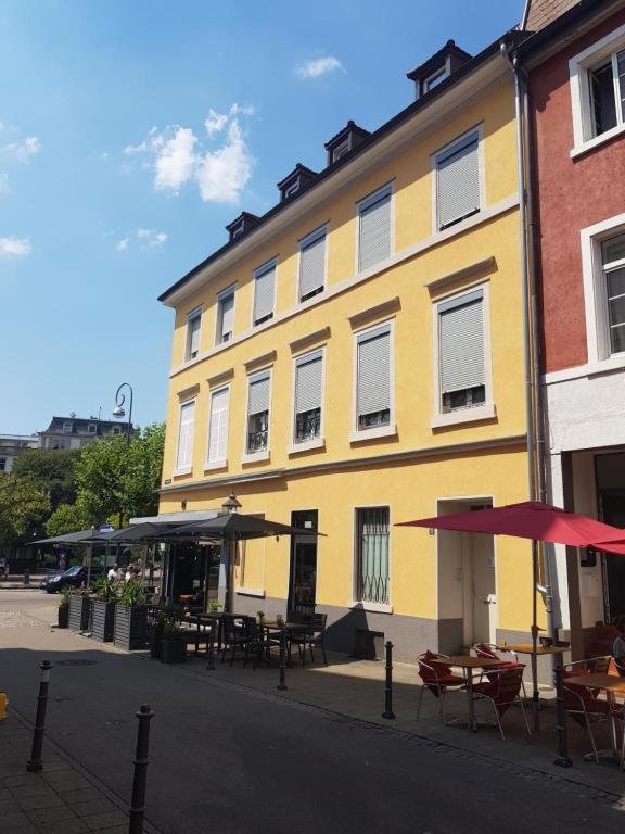 Ferienwohnung Senyu Studio City Center Baden-Baden Exterior foto